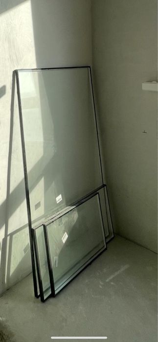 Продам окна и дверь