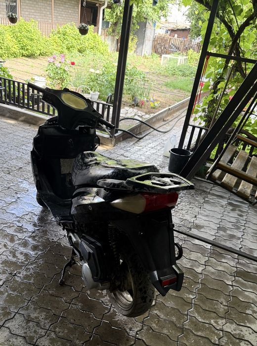 Продам скутер 150куб