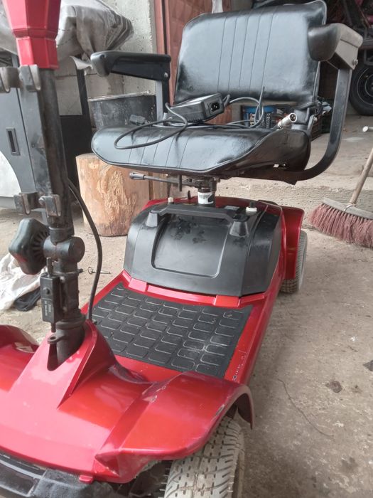 Scuter de mobilitate pentru seniori