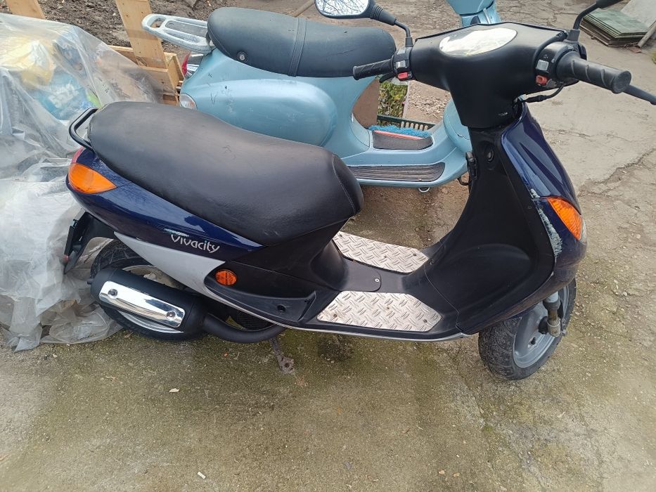 Scuter Peugeot VivaCity 49cc