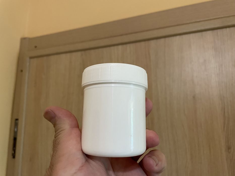 Контейнери за козметика