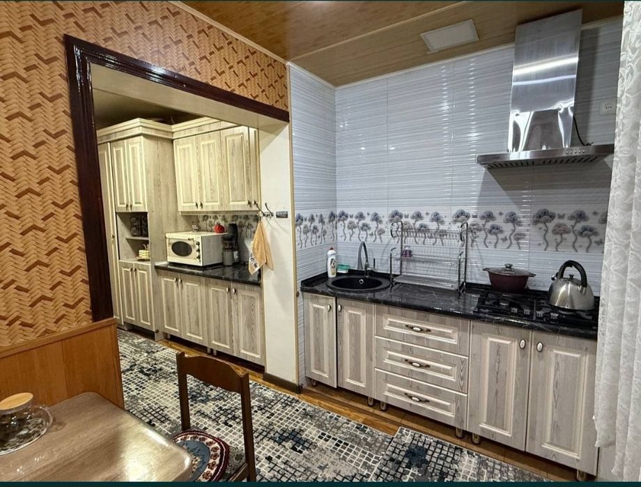 Продаётся своя, 3х комнатная квартира, Юнусабадский Район