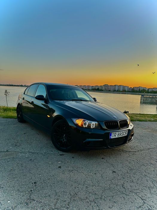 Vand BMW E90 215cp / Pachet M