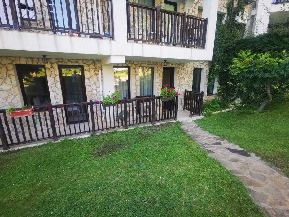 Продава се Тристаен апартамент в Свети Влас - 95 кв.м за 518 €/кв.м - Снимка #3