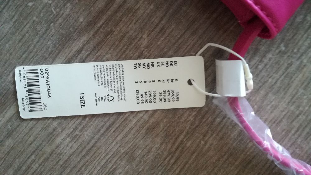 Esprit, клъч от еко кожа, розов, ново