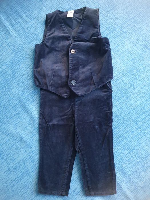 Costum bebe marimea 86 H&M