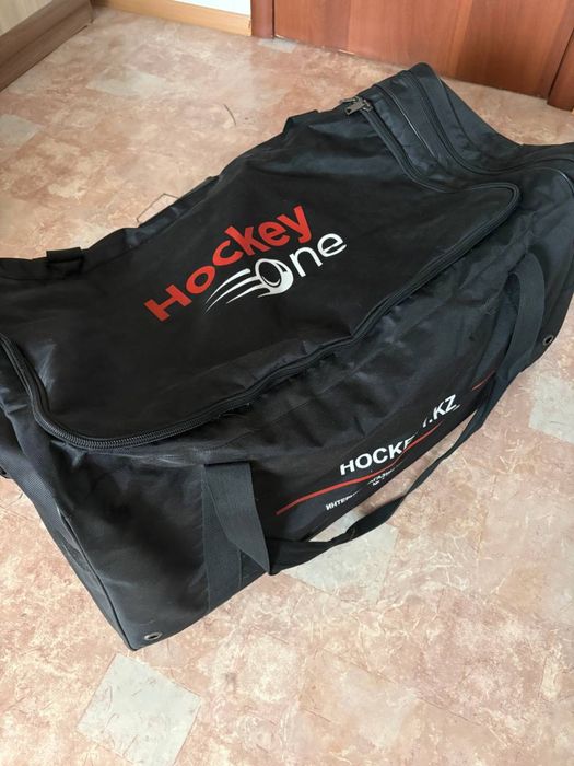 Форма хоккейная