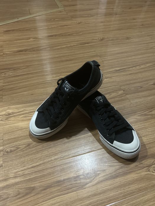 Adidas tenesi mar 40