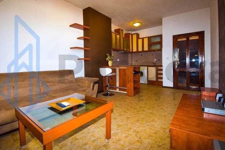 Дава се под наем Двустаен апартамент в София, Зона Б-19 - 70 кв.м за 350 € - Снимка #2