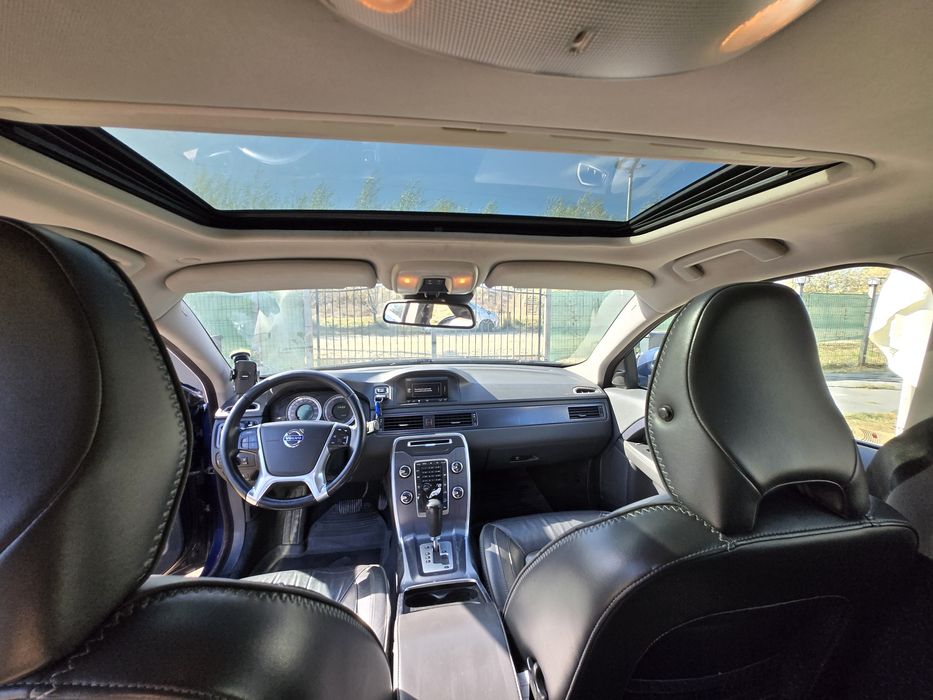 VOLVO XC70 0 — imagine 3