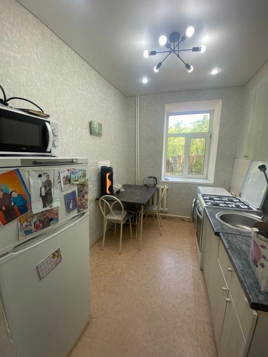 продам одна комнатный квартиру