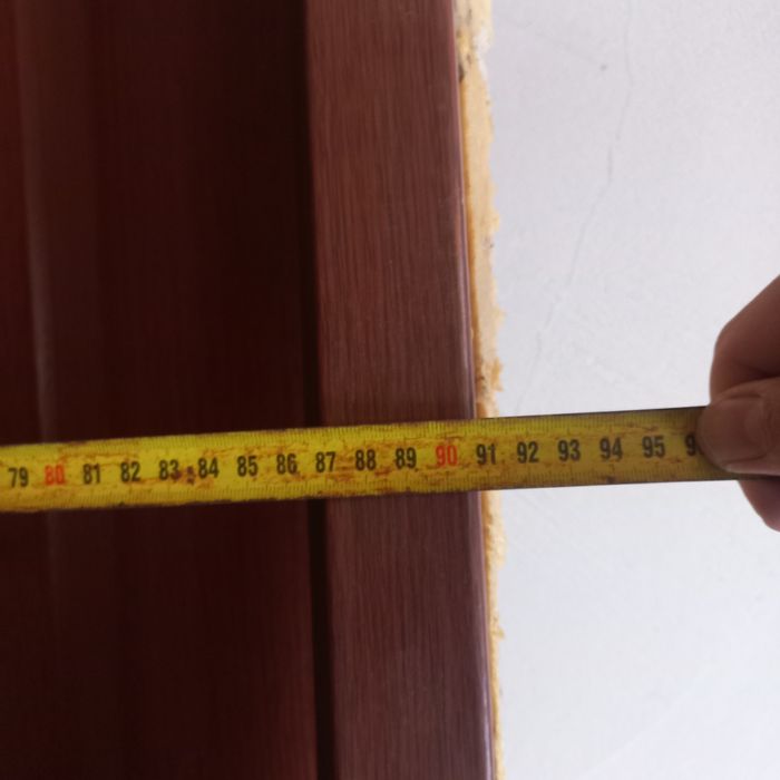 Продам межкомнатную дверь