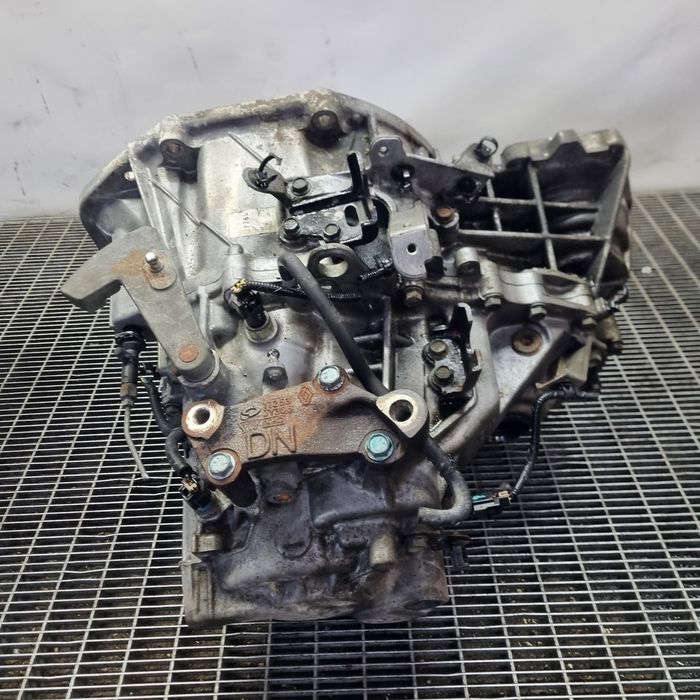 Cutie de viteze manuala Renault Koleos 2.0 D - 150CP Manuala 6 Trepte M9R832