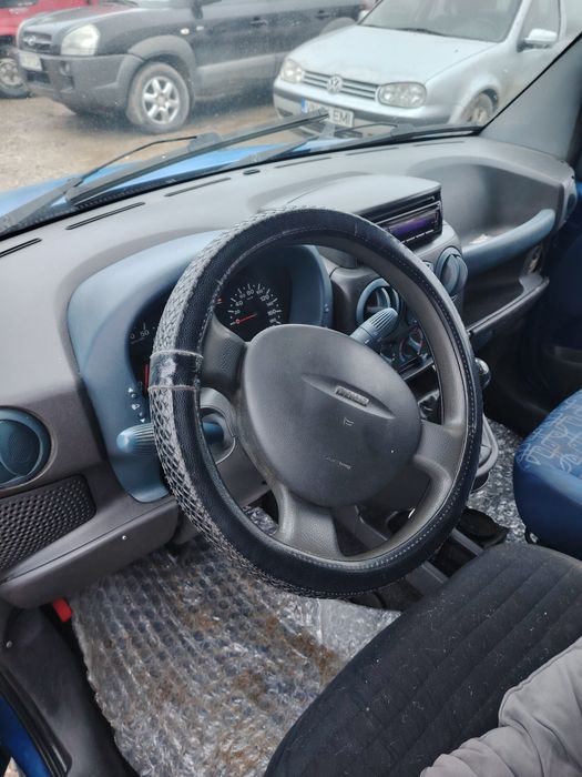 Vând Fiat Doblo 1900