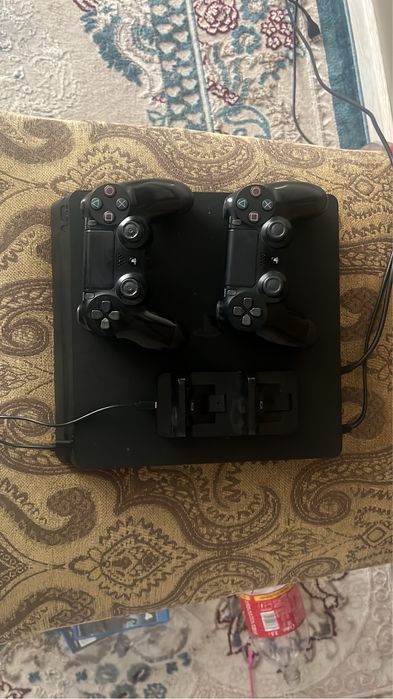 Sony PlayStation 4 Slim