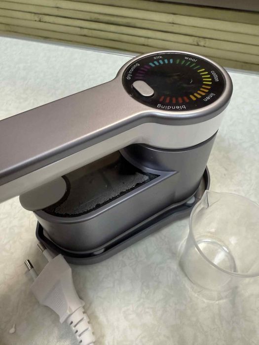 Ръчна ютия за пътуване