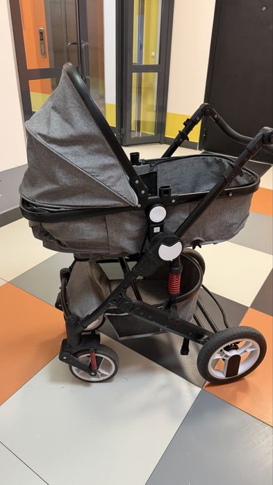 Продам детскую коляску