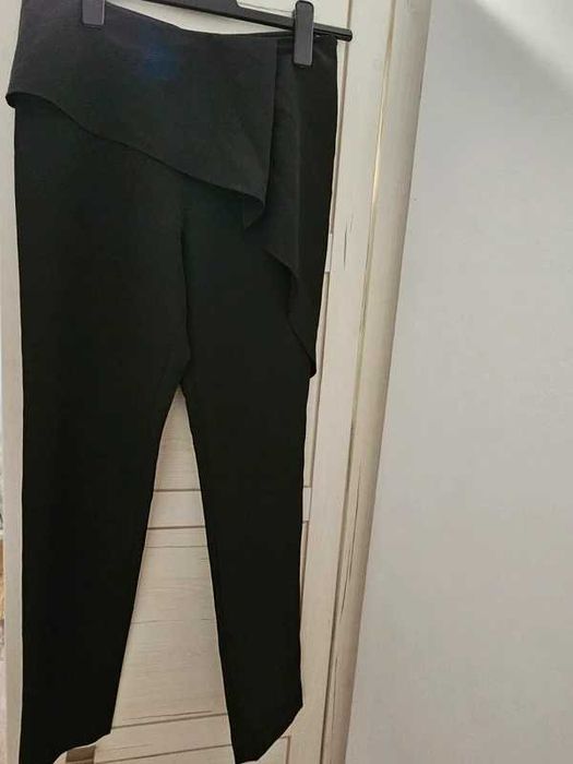 Vand pantaloni eleganti nissa