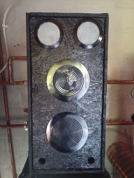 Vând boxe și bloc cu amplificator mixer și microfon