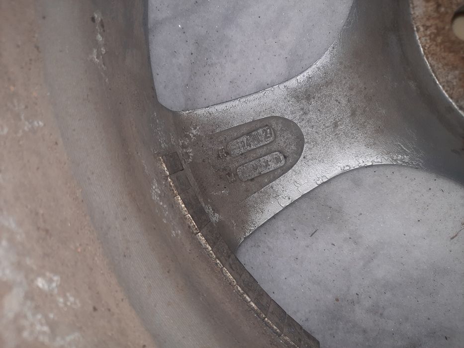 Продаю универсальные диски титанки Р17 литье