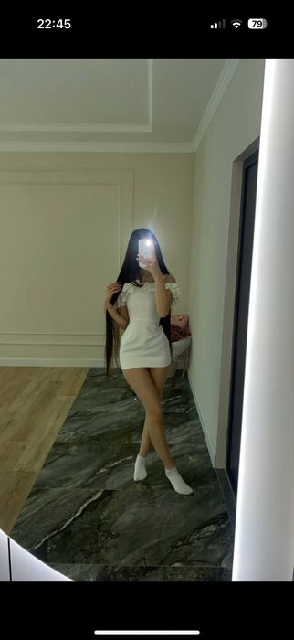 платье белый короткий