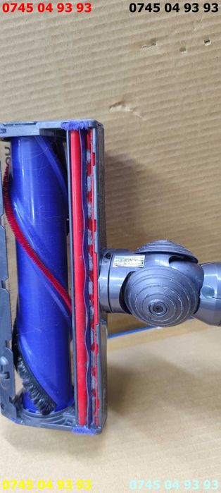 aspirator Dyson V10 functional se vinde ca in poze