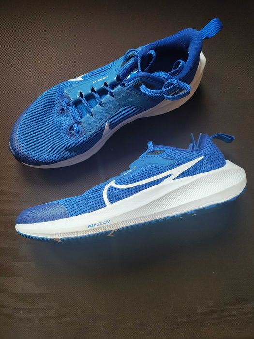 Маратонки NIKE Air ZOOM