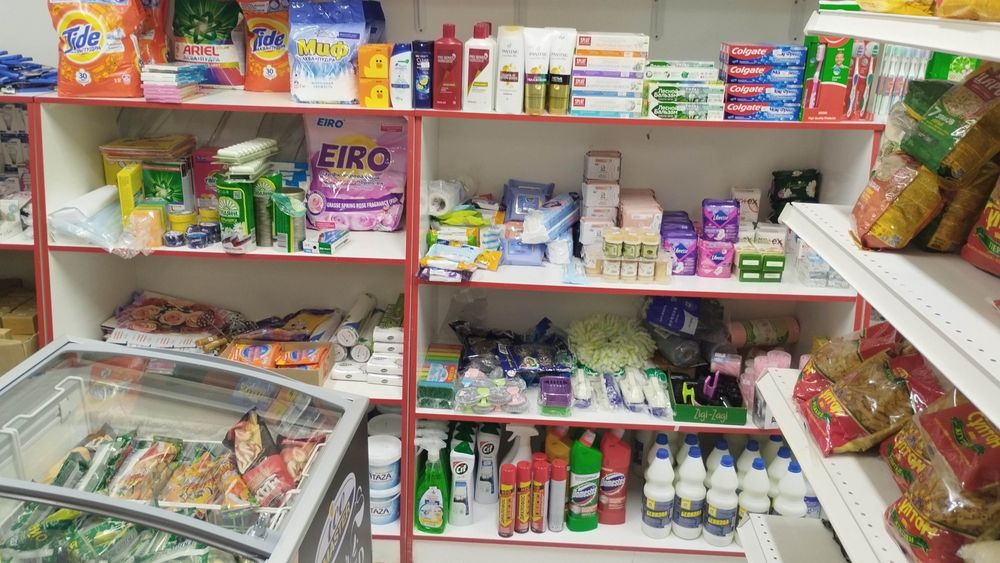 Полки в отличном состояний