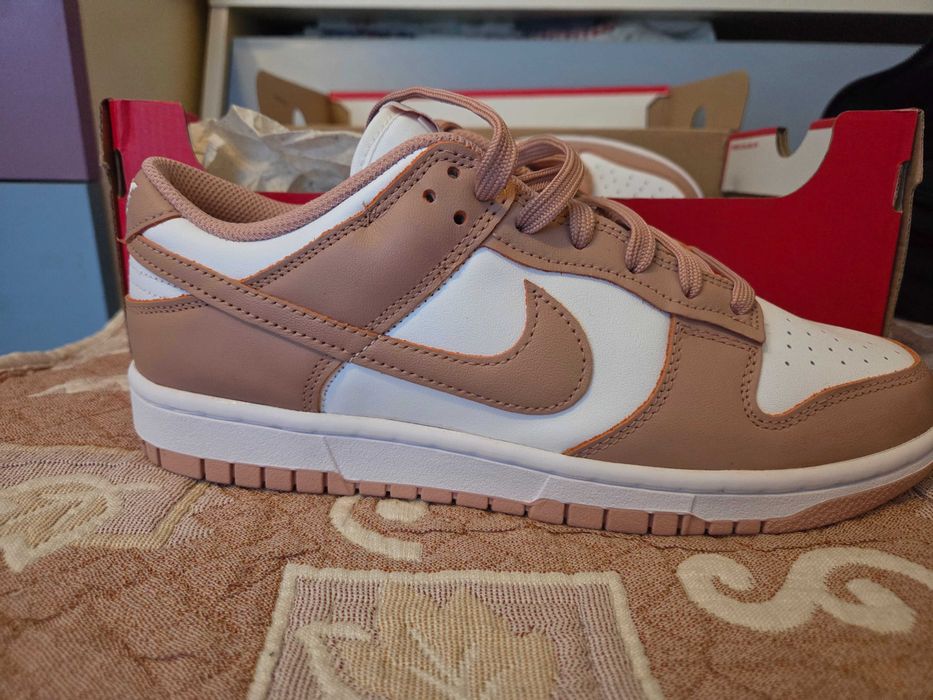 Обувки "NIKE Dunk Low"