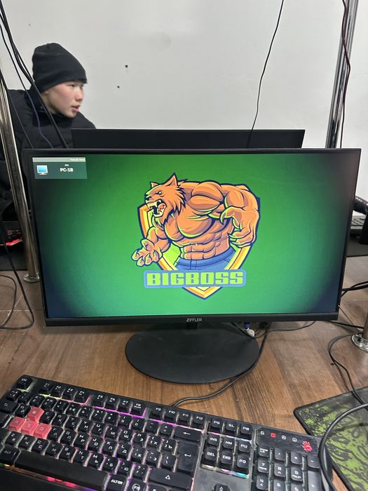 Monitor 22 ZIFFLER sotiladi. Bez ramka.10 dona bor