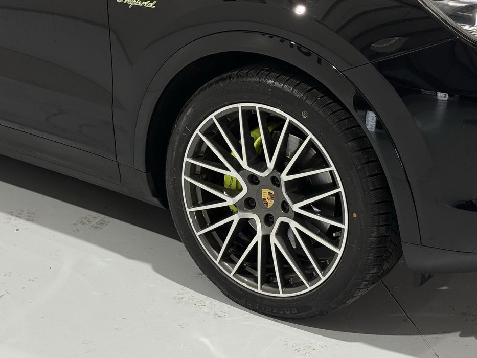 PORSCHE Cayenne Coupe 2022 — imagine 4
