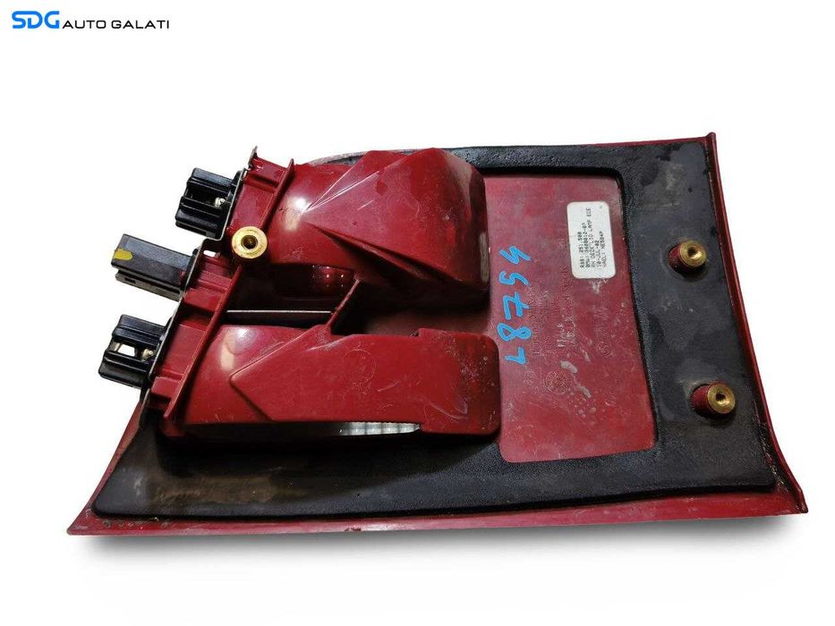 Lampa Stop Tripla Dreapta de pe Hayon Haion Portbagaj BMW X5 E53 1999 - 2006 Cod 8409012-07 [L8754]