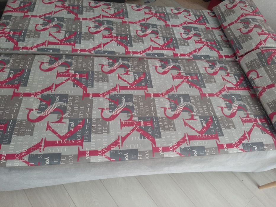 Диван в хорошем состоянии