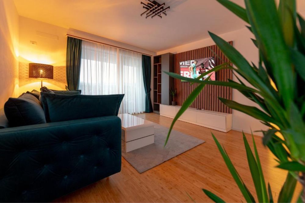 Inchiriem apartament 3 camere KM 0