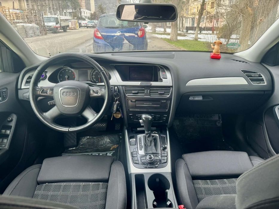 De vanzare Audi A4