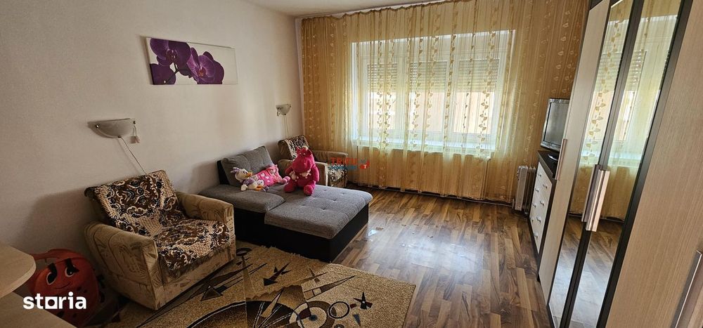 Casa de vanzare pretabila 2 familii in Pianu de Sus