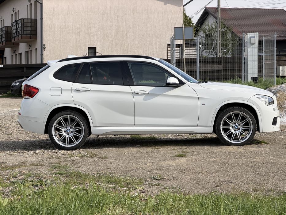 BMW X1 Bmw x1 M-packet xdrive xline , 194.000 4x4 AUTOMAT
