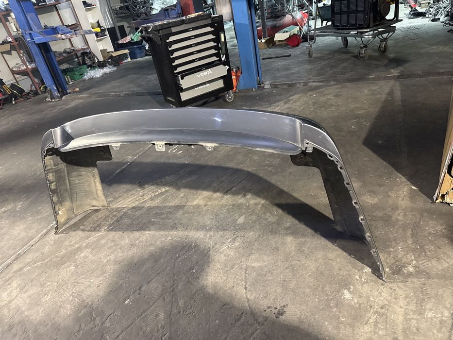 Bara/Spoiler/Masca Spate Range Rover Vogue L405 2013-2017