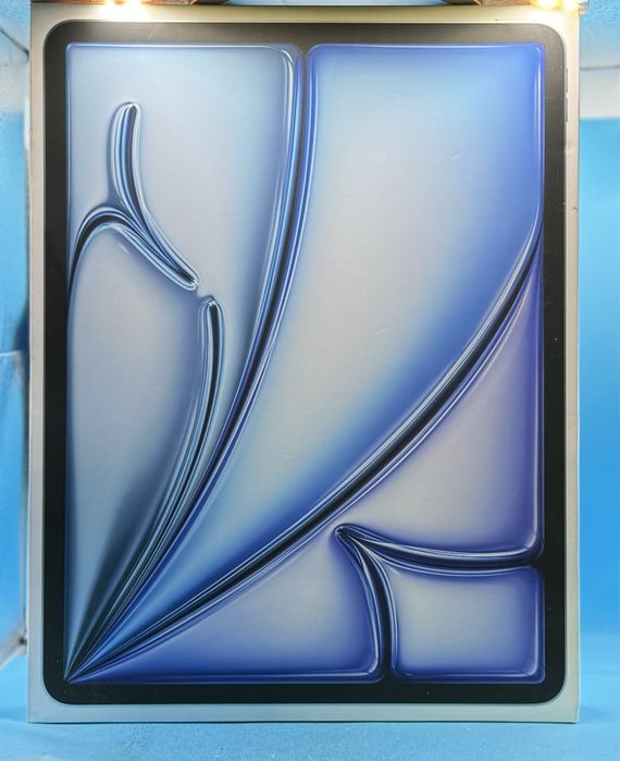 НОВ!!! Таблет Apple iPad Air 13" (2024), 256GB, Wi-Fi, Blue