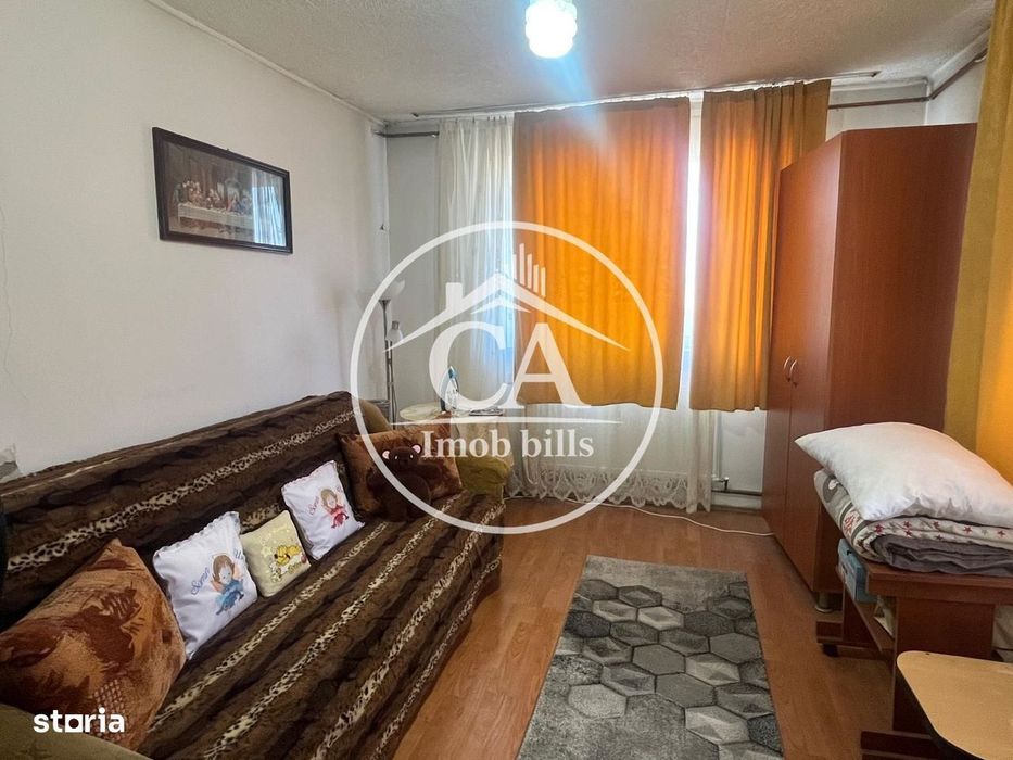 Casă de vânzare cu 5 camere în Cihei, Bihor