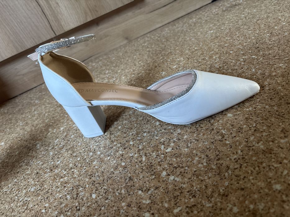 Продам ТУФЛИ новые!!!