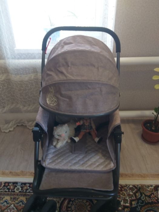Продам коляску все сезонка
