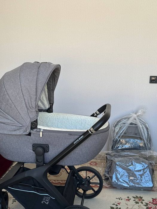Коляска от ining baby