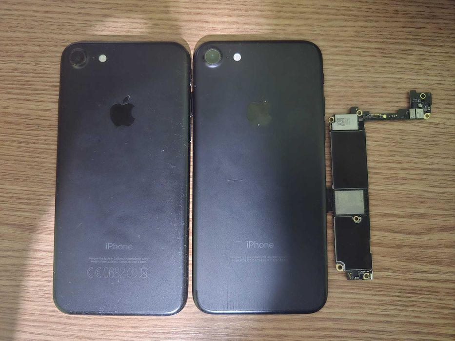 Vand iphone 7 pachet pentru piese