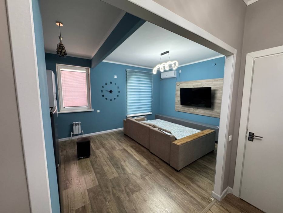 СРОЧНО ЧИРЧИК продается евро квартира новостройка 3/7/9