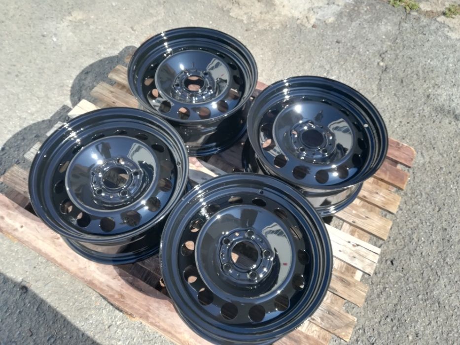 16 цола 5 х 120 мм БМВ Е90 - Оригинал !