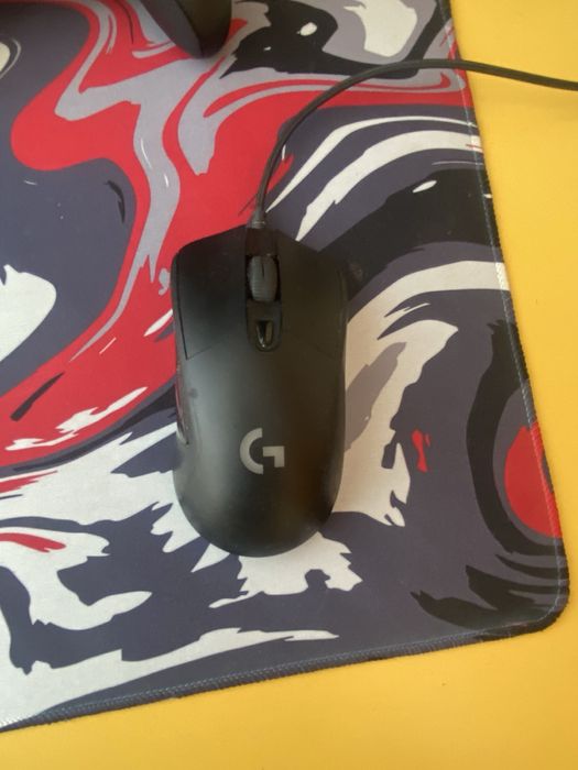 Мишка и клавиатура Logitech