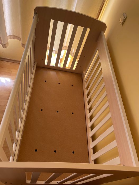 Ново/неизползвано Детско легълце/кошара от мебели Виденов