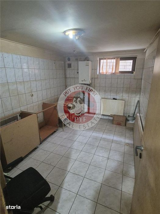 Liceul Sfintii 3 Ierarhi | Studio | 35mp | Constructie noua | B12372