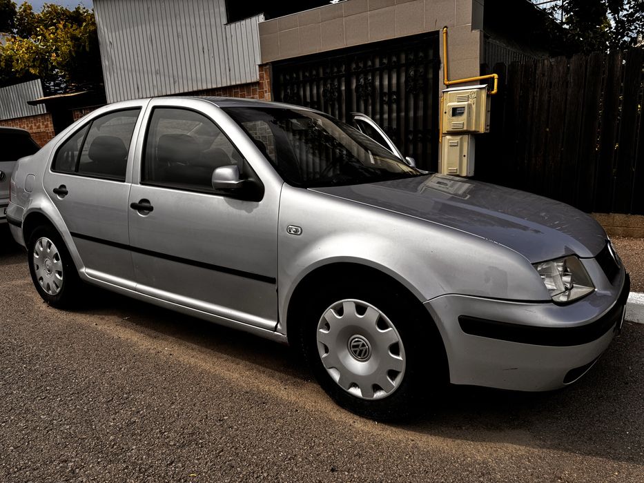 VOLKSWAGEN Bora 2004 — imagine 2